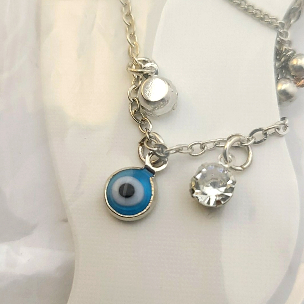 Silver colored anklet - Picture 4 of 4
